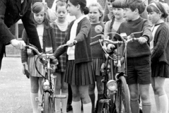 DECADES-APRIL-71-16th-Cycling